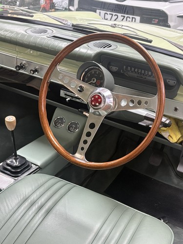 Mk1 cortina steering wheel - cortina,