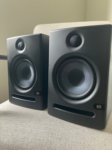 Presonus eris near - ,