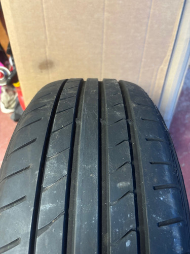 Part worn tyre dunlop sp - dunlop,