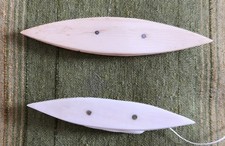 PAIR of ANTIQUE BOVINE BONE TATTING SHUTTLES in different sizes