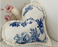 Country Style Hanging Heart In