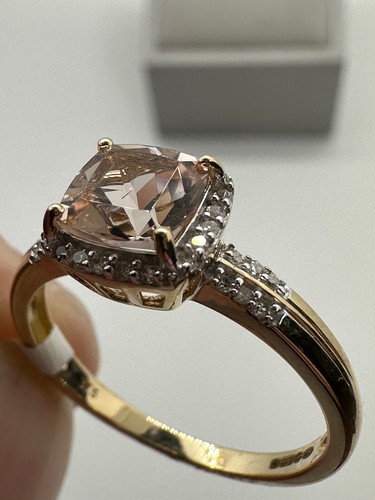 9ct yellow gold - yellow, pink