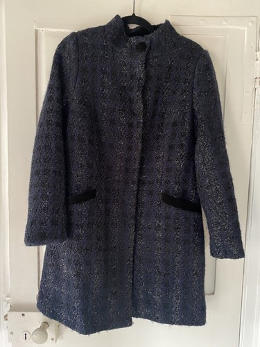 Stunning navy and black - stunning, per