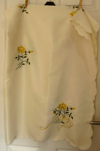 Table cloth embroidered - cloth.,