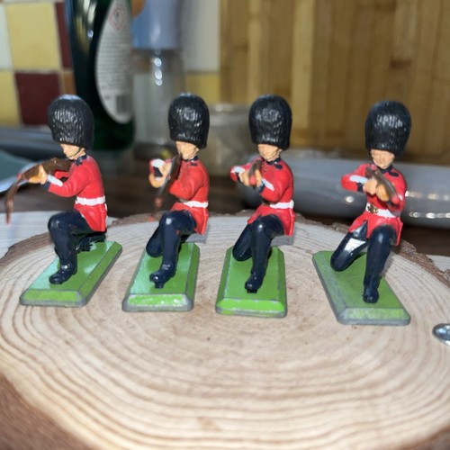 Vintage 1977 britains - vintage,