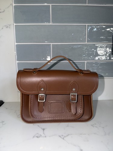 The cambridge satchel company - cambridge,
