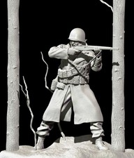 "FALL BACK!!" US RIFLEMAN