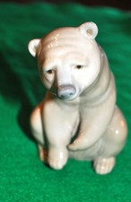 Lladro Seated Polar Bear Porcelain Figurine 4.75 inches tall! Nice!!!!