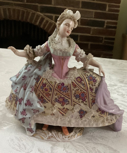 Antique sitzendorf figurine - antique,