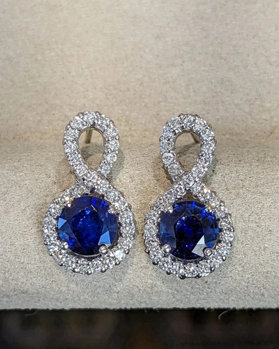Natural blue sapphire diamond - sapphire,