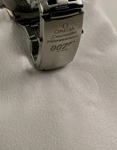 Genuine omega james bond - james, 007