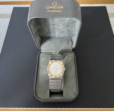 80’s Omega Constellation S-Steel & Gold 33mm Quartz Swiss Wristwatch With Box