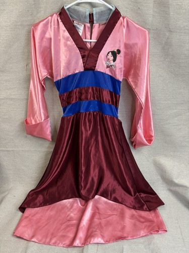 Vintage disney store - disney, mulan