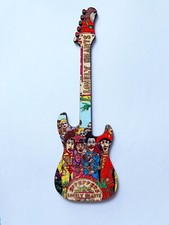 Beatles Sgt Pepper guitar 21cm