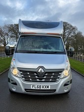 Bloomfields Renault Master