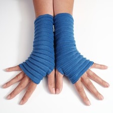 Anna Falcke Wristee Fingerless