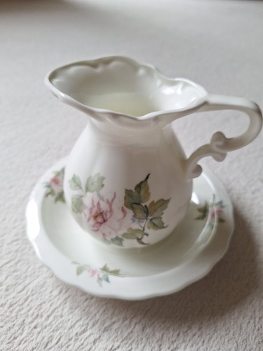 Hadida english bone china jug - hadida,