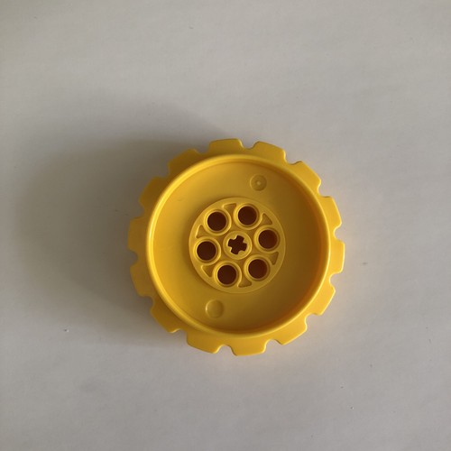 Lego 6253463 42529 yellow