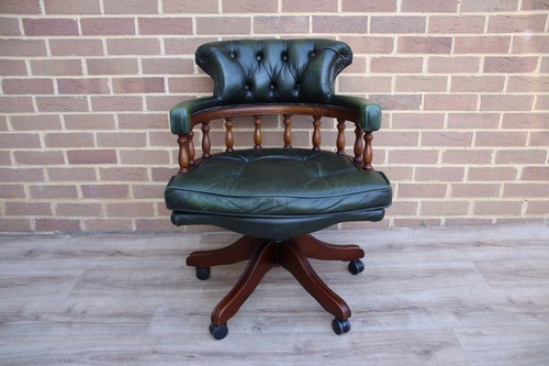 Chesterfield padded captains - chesterfield,