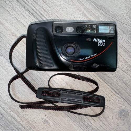 Nikon rf2 compact 35mm - 35mm, af