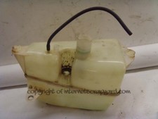 Volvo V70 classic 2.4 98-00 washer bottle screen wash reservoir