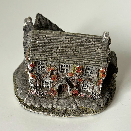 Lilliput lane sawrey - lilliput, gill