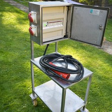 3 X 16A 3 Phase /2 X 16A Single Phase Electrical Panel Distribution Board Trolle