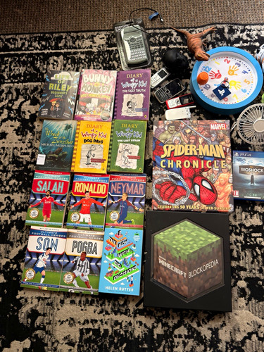 Mixed job lot kids - 12:,