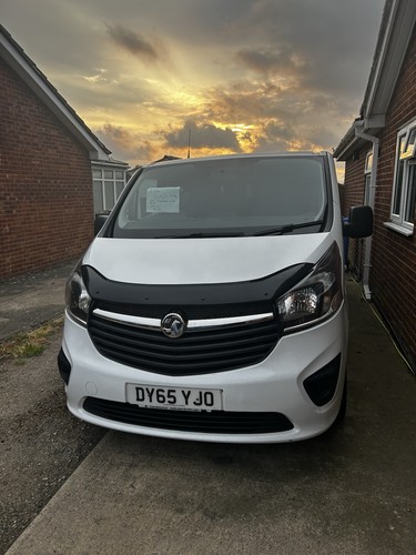 Vivaro campervan lwb - vivaro,