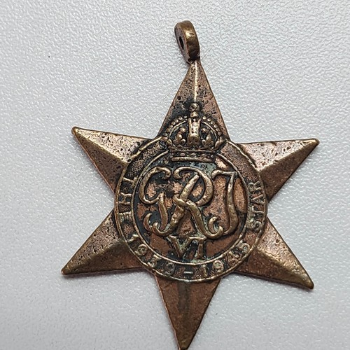 Wwii 1939 1945 star - star, medal