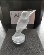 Lalique Hummingbird, beautiful detail, mint condition, original box . Gift idea