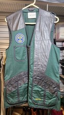 BARBOUR SHOOTING VEST GREEN