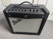 Fender Mustang 1 (v.2)
