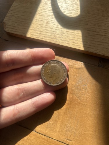 1933 george half penny coin - 1933, v