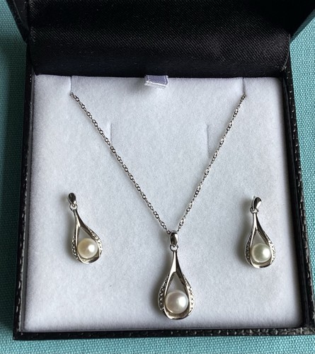 Sterling silver pearl set - silver,