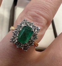 18ct Yellow Gold Emerald and