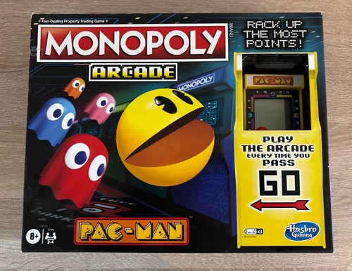 Monopoly board game - board, arcade