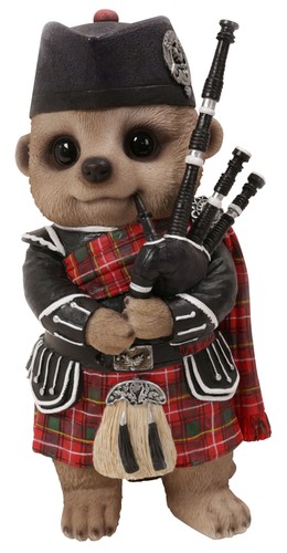 Vivid arts scottish bagpiper - scottish,