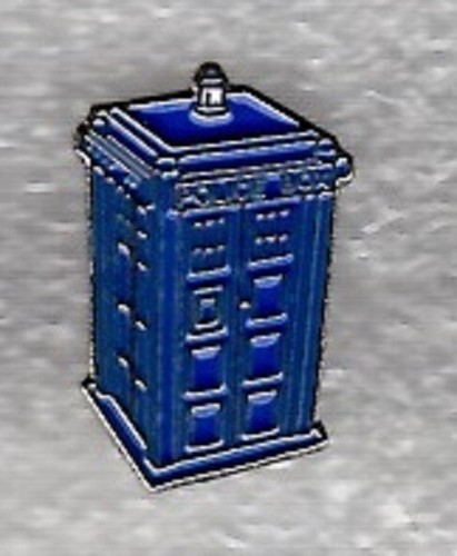 Police phone box pin badge - pin,