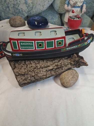 Rosie and jim vintage boat - jim,