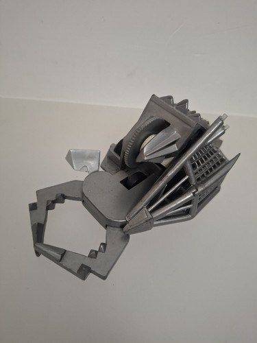 Bbc robot wars dead metal - dead, pull