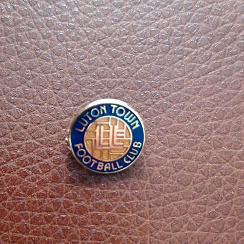 Luton town football - luton,
