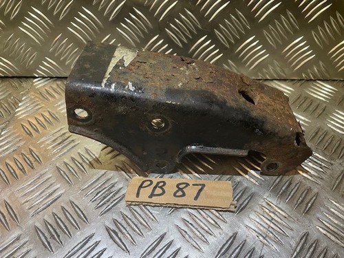 Honda cbf125 engine mounting - honda,