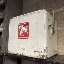 Vintage 7up American Soda Progress Cooler  Coke Pepsi Dr Pepper