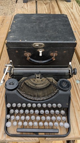 1920 1930s underwood - 1920's,1930s,