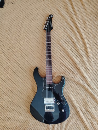Yamaha pacifica 611hfm - yamaha,
