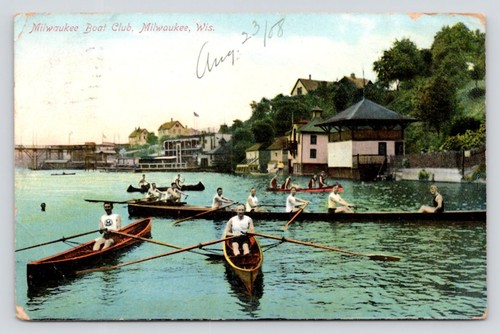Milwaukee boat club - boat,