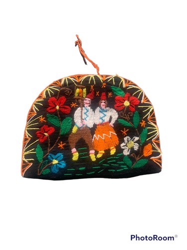 Tea cozy handmade - cozy, embroider