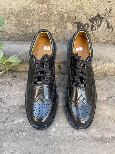 Excellent quality men gillie - excellent, men`s