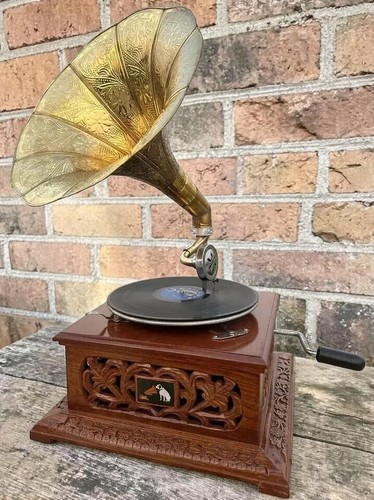 Antique gramophone fully - antique, gramophone,